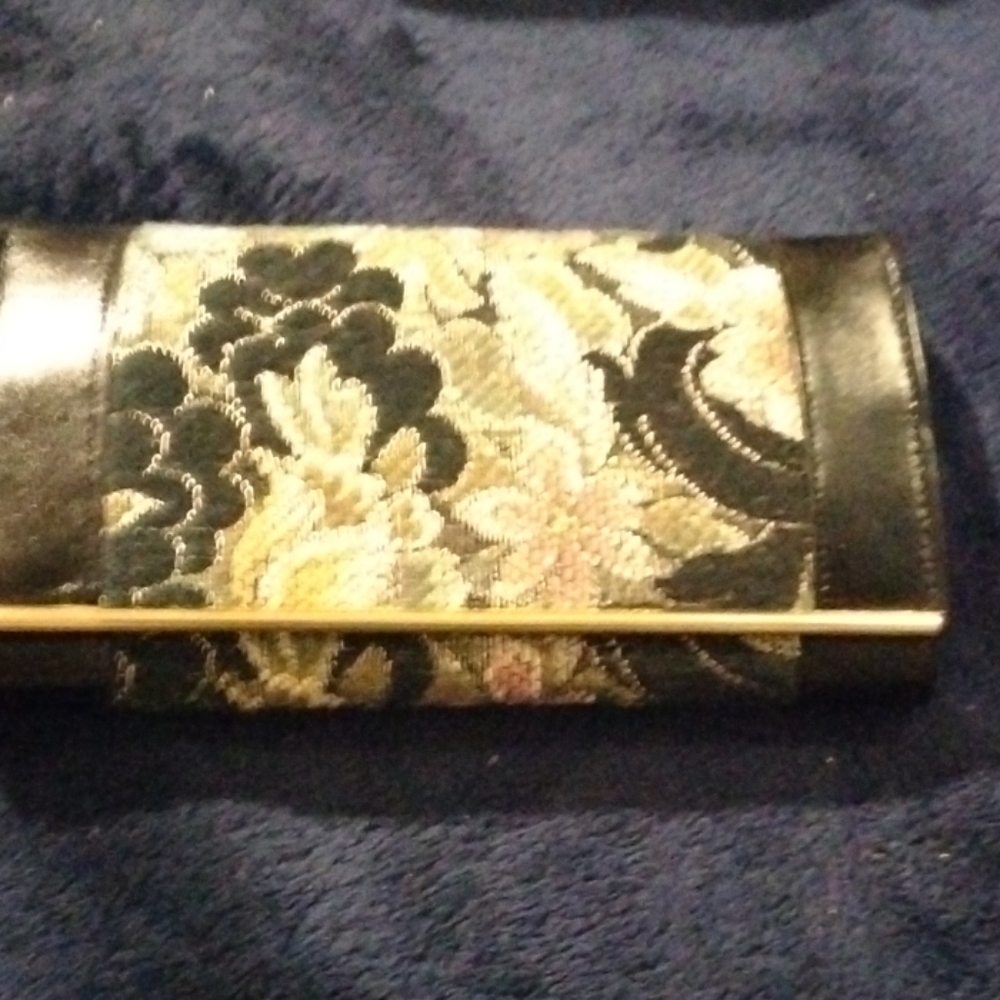 Floral stiched black real leather wallet